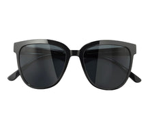 Camina Sunglasses in Black