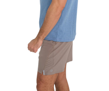 Men's Recess 7" Unlined Short in Driftwood