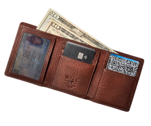 Classic Trifold Leather Wallet in Cognac